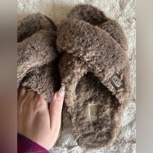 UGG SLIPPERS Women’s